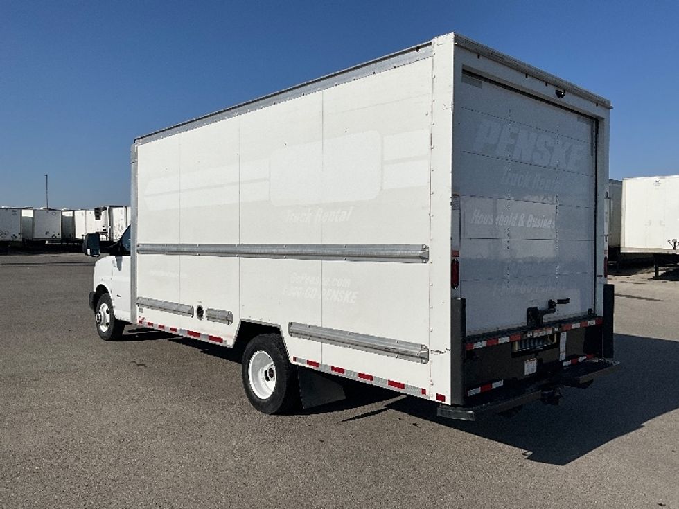 Light Duty Box Truck-Light and Medium Duty Trucks-GMC-2021-Savana G33903-Salt Lake City-UT-122,892\n\t\tmiles-$ 28,250 - Image 6