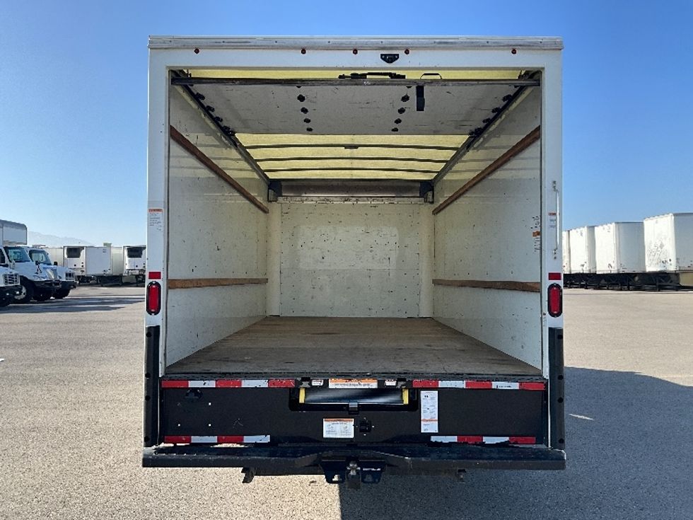 Light Duty Box Truck-Light and Medium Duty Trucks-GMC-2021-Savana G33903-Salt Lake City-UT-122,892\n\t\tmiles-$ 28,250 - Image 8