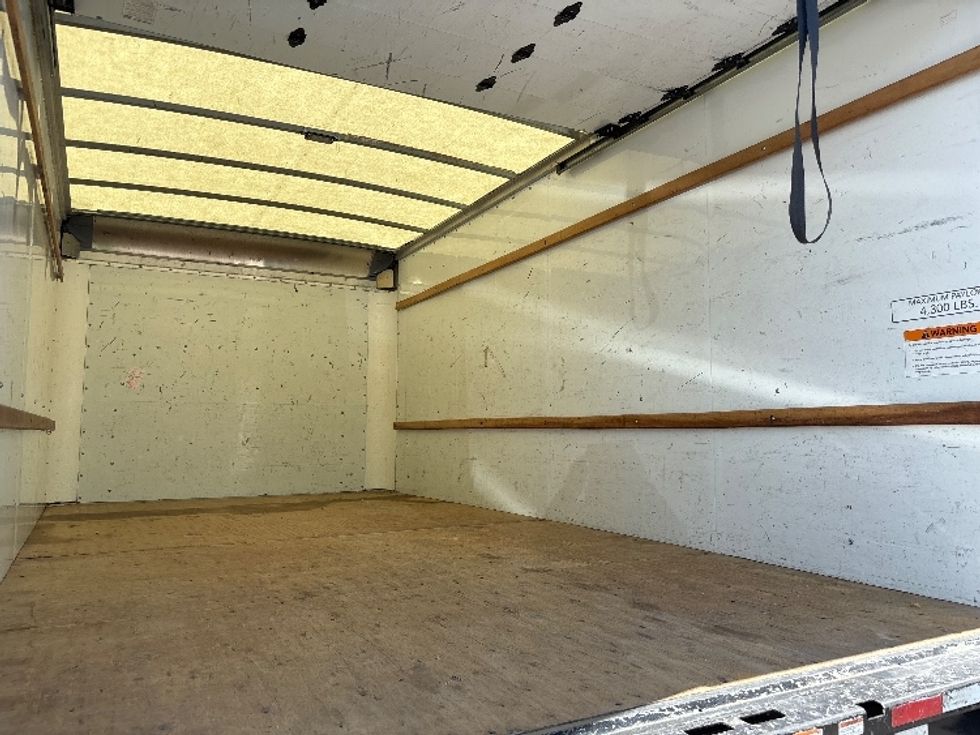 Light Duty Box Truck-Light and Medium Duty Trucks-GMC-2021-Savana G33903-Salt Lake City-UT-75,029\n\t\tmiles-$ 31,000 - Image 11