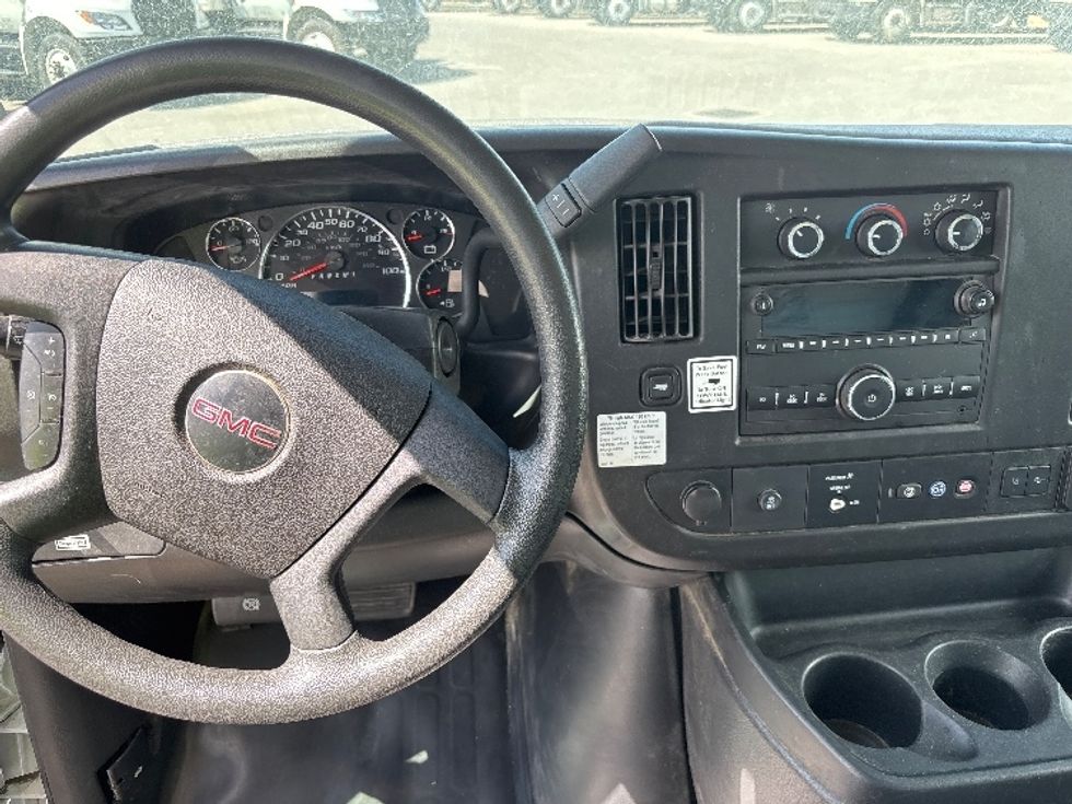 Light Duty Box Truck-Light and Medium Duty Trucks-GMC-2021-Savana G33903-Salt Lake City-UT-75,029\n\t\tmiles-$ 31,000 - Image 17