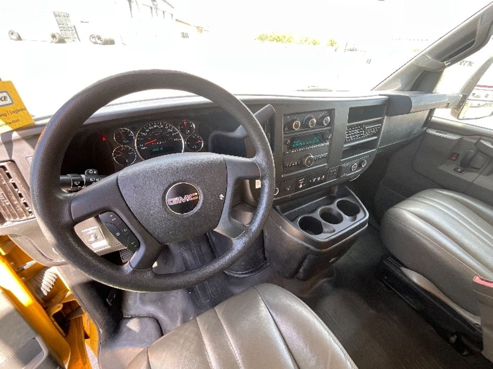 Light Duty Box Truck-Light and Medium Duty Trucks-GMC-2021-Savana G33903-Salt Lake City-UT-87,431\n\t\tmiles-$ 27,500 - Image 17