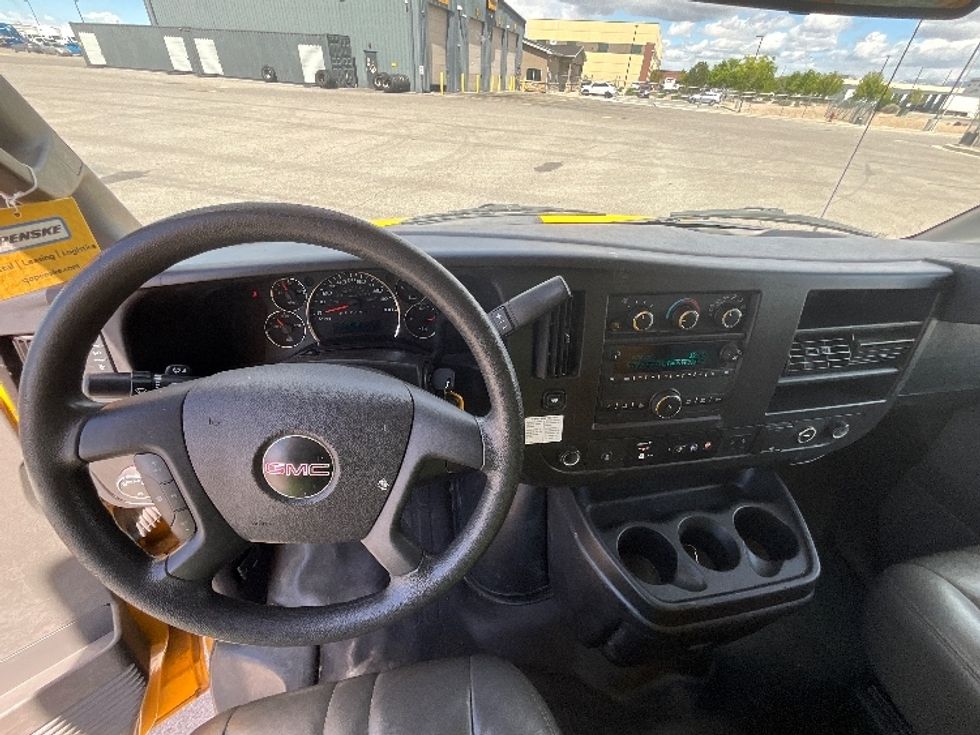 Light Duty Box Truck-Light and Medium Duty Trucks-GMC-2021-Savana G33903-Salt Lake City-UT-87,431\n\t\tmiles-$ 27,500 - Image 18