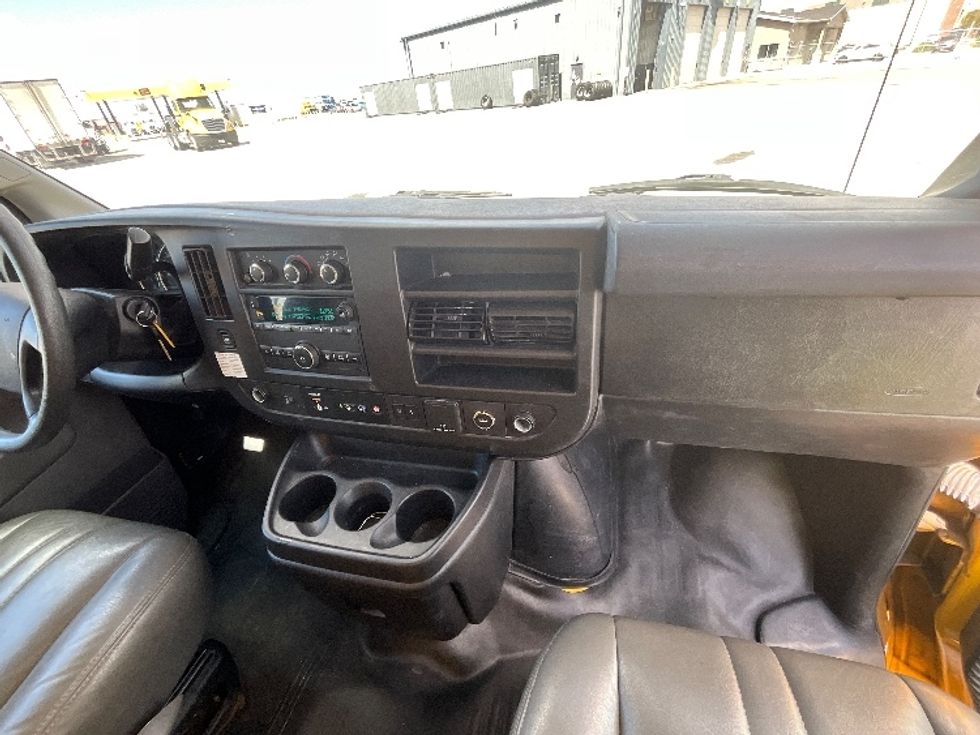 Light Duty Box Truck-Light and Medium Duty Trucks-GMC-2021-Savana G33903-Salt Lake City-UT-87,431\n\t\tmiles-$ 27,500 - Image 21