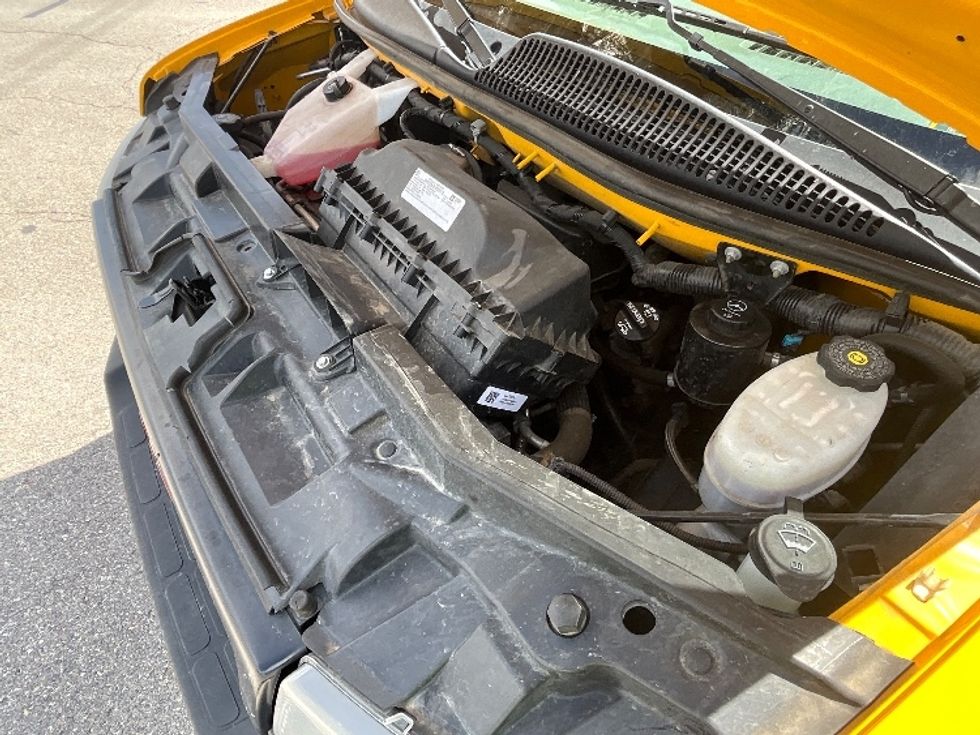 Light Duty Box Truck-Light and Medium Duty Trucks-GMC-2021-Savana G33903-Salt Lake City-UT-87,431\n\t\tmiles-$ 27,500 - Image 24