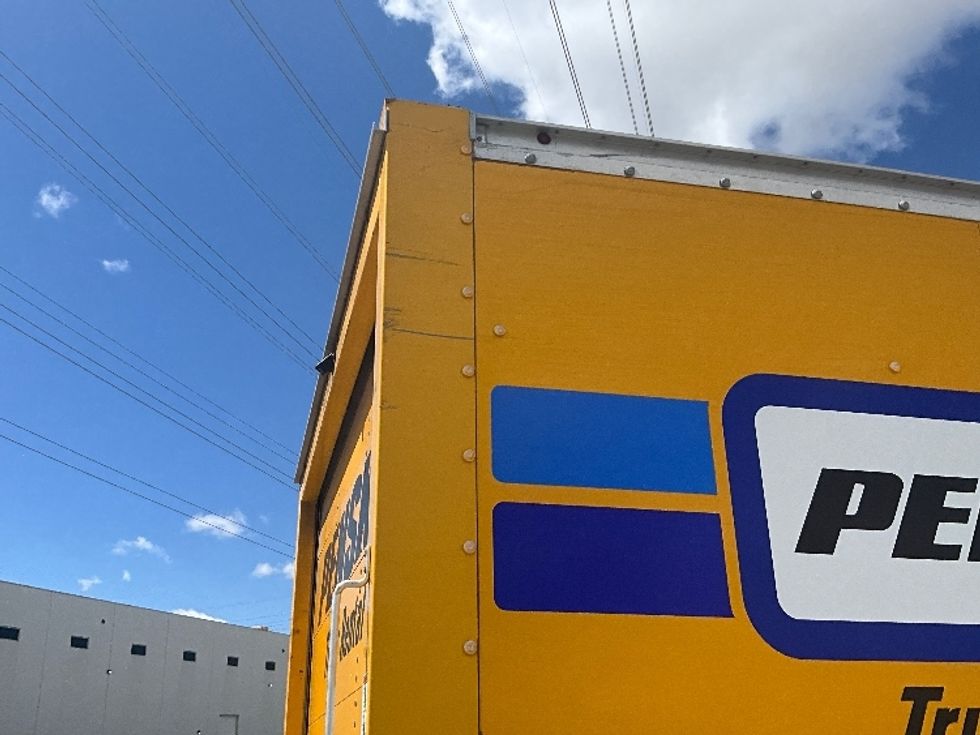 Light Duty Box Truck-Light and Medium Duty Trucks-GMC-2021-Savana G33903-Salt Lake City-UT-87,431\n\t\tmiles-$ 27,500 - Image 27