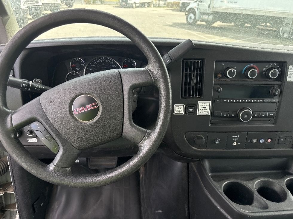 Light Duty Box Truck-Light and Medium Duty Trucks-GMC-2021-Savana G33903-Salt Lake City-UT-87,544\n\t\tmiles-$ 29,500 - Image 17