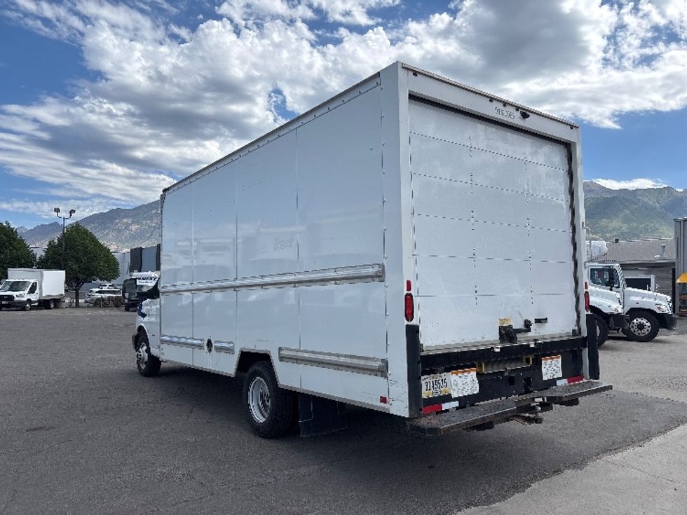 Light Duty Box Truck-Light and Medium Duty Trucks-GMC-2021-Savana G33903-Salt Lake City-UT-87,544\n\t\tmiles-$ 29,500 - Image 6