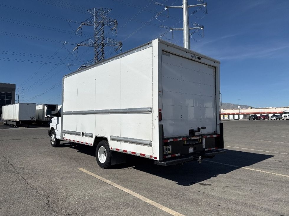 Light Duty Box Truck-Light and Medium Duty Trucks-GMC-2021-Savana G33903-Salt Lake City-UT-90,625\n\t\tmiles-$ 26,500 - Image 6