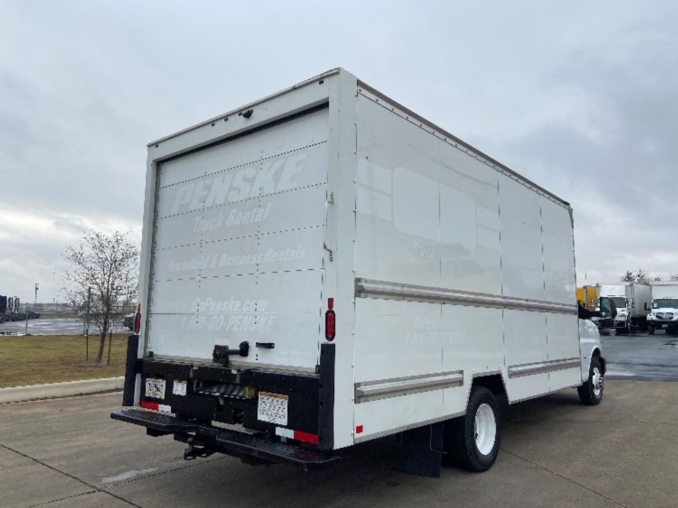 Light Duty Box Truck-Light and Medium Duty Trucks-GMC-2021-Savana G33903-San Antonio-TX-101,964\n\t\tmiles-$ 29,250 - Image 13