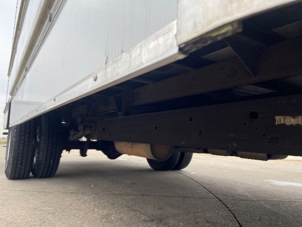 Light Duty Box Truck-Light and Medium Duty Trucks-GMC-2021-Savana G33903-San Antonio-TX-101,964\n\t\tmiles-$ 29,250 - Image 14