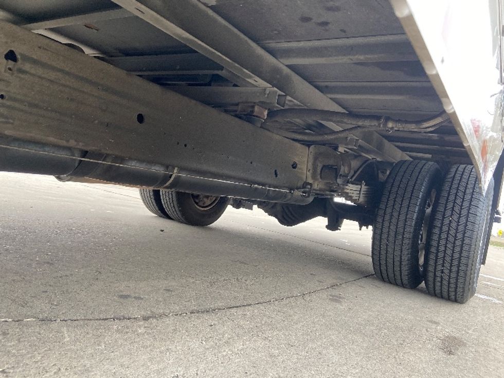 Light Duty Box Truck-Light and Medium Duty Trucks-GMC-2021-Savana G33903-San Antonio-TX-102,860\n\t\tmiles-$ 29,000 - Image 5