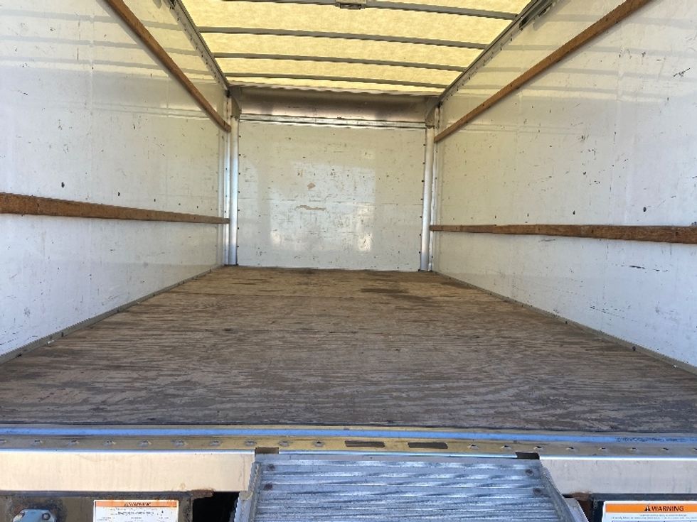 Light Duty Box Truck-Light and Medium Duty Trucks-GMC-2021-Savana G33903-San Antonio-TX-102,930\n\t\tmiles-$ 29,000 - Image 10