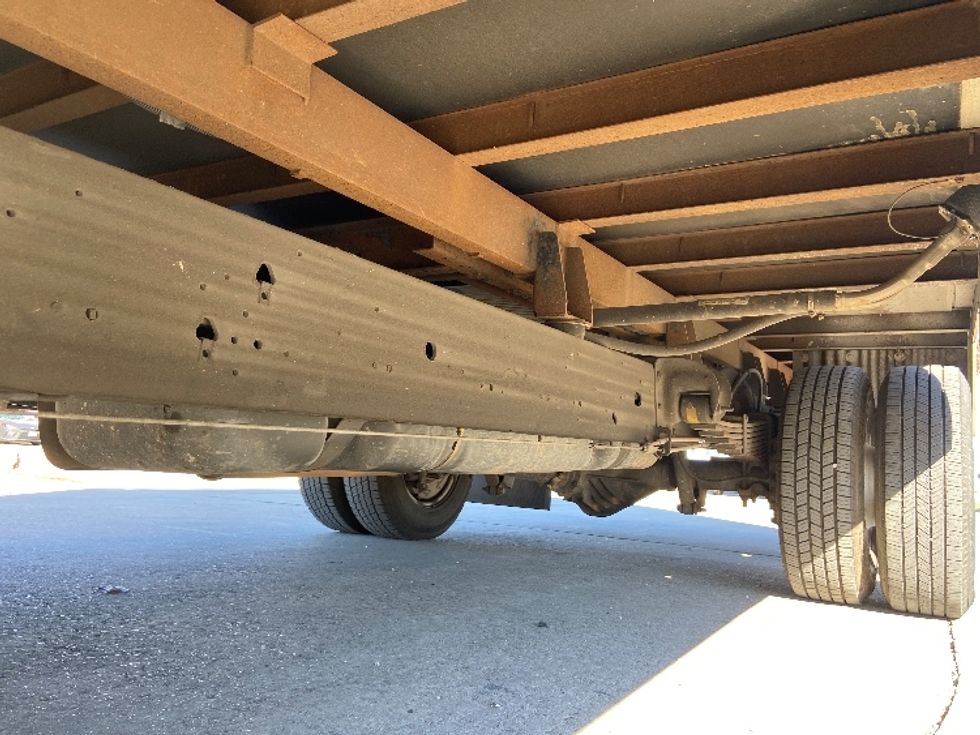 Light Duty Box Truck-Light and Medium Duty Trucks-GMC-2021-Savana G33903-San Antonio-TX-102,930\n\t\tmiles-$ 29,000 - Image 5