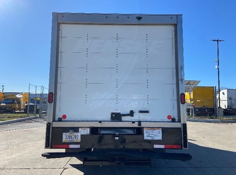 Light Duty Box Truck-Light and Medium Duty Trucks-GMC-2021-Savana G33903-San Antonio-TX-102,930\n\t\tmiles-$ 29,000 - Image 7