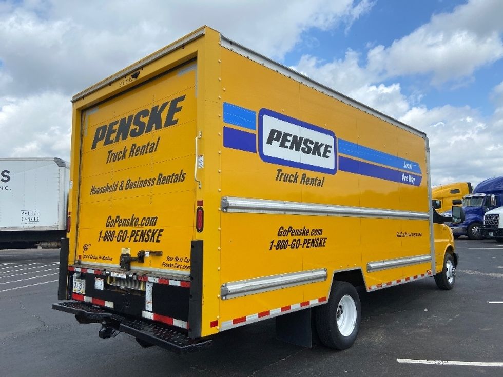 Light Duty Box Truck-Light and Medium Duty Trucks-GMC-2021-Savana G33903-San Antonio-TX-104,667\n\t\tmiles-$ 26,500 - Image 11
