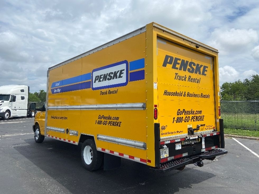 Light Duty Box Truck-Light and Medium Duty Trucks-GMC-2021-Savana G33903-San Antonio-TX-104,667\n\t\tmiles-$ 26,500 - Image 6