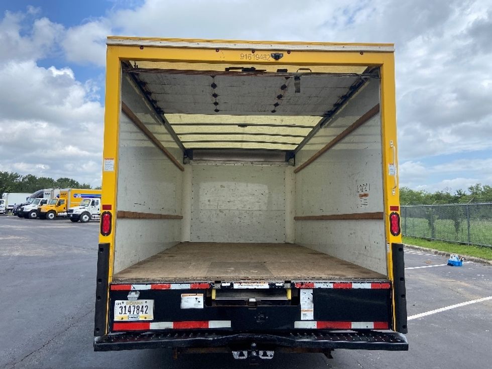 Light Duty Box Truck-Light and Medium Duty Trucks-GMC-2021-Savana G33903-San Antonio-TX-104,667\n\t\tmiles-$ 26,500 - Image 8
