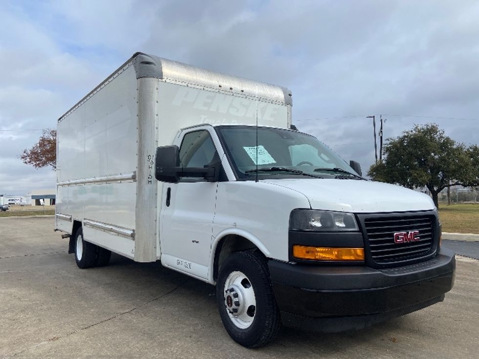 Light Duty Box Truck-Light and Medium Duty Trucks-GMC-2021-Savana G33903-San Antonio-TX-105,608\n\t\tmiles-$ 28,750 - Image 1