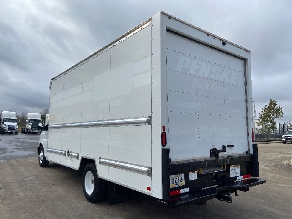 Light Duty Box Truck-Light and Medium Duty Trucks-GMC-2021-Savana G33903-San Antonio-TX-105,608\n\t\tmiles-$ 28,750 - Image 6