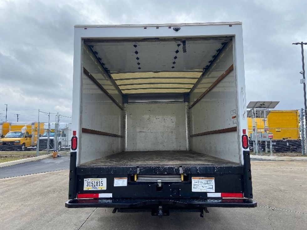 Light Duty Box Truck-Light and Medium Duty Trucks-GMC-2021-Savana G33903-San Antonio-TX-105,608\n\t\tmiles-$ 28,750 - Image 8