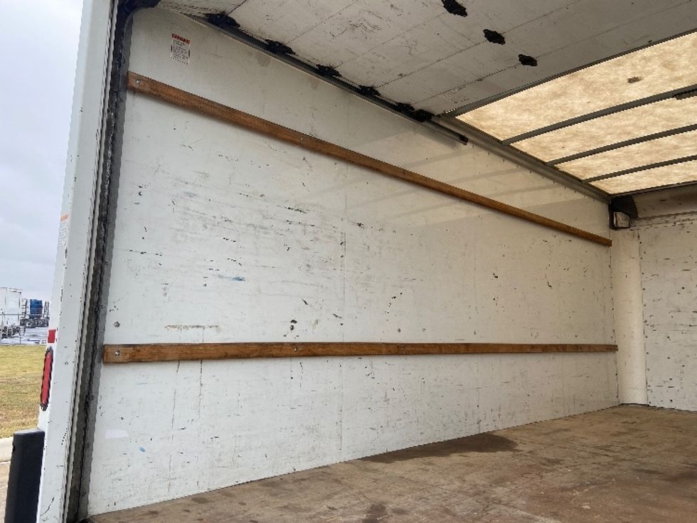 Light Duty Box Truck-Light and Medium Duty Trucks-GMC-2021-Savana G33903-San Antonio-TX-106,842\n\t\tmiles-$ 28,500 - Image 11