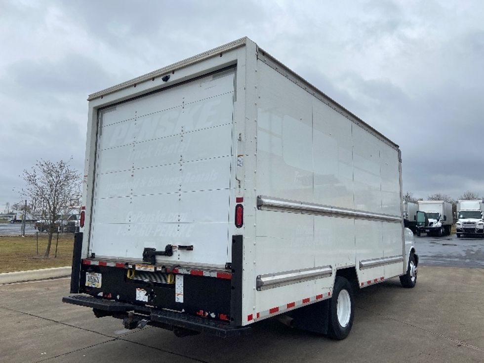 Light Duty Box Truck-Light and Medium Duty Trucks-GMC-2021-Savana G33903-San Antonio-TX-106,842\n\t\tmiles-$ 28,500 - Image 13