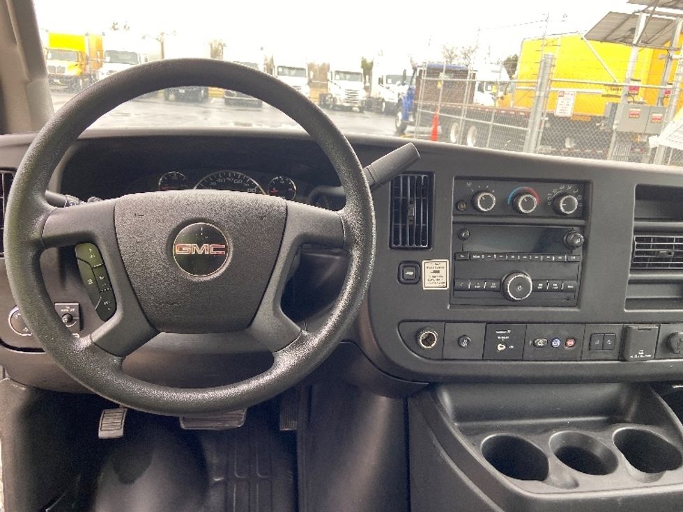 Light Duty Box Truck-Light and Medium Duty Trucks-GMC-2021-Savana G33903-San Antonio-TX-106,842\n\t\tmiles-$ 28,500 - Image 18