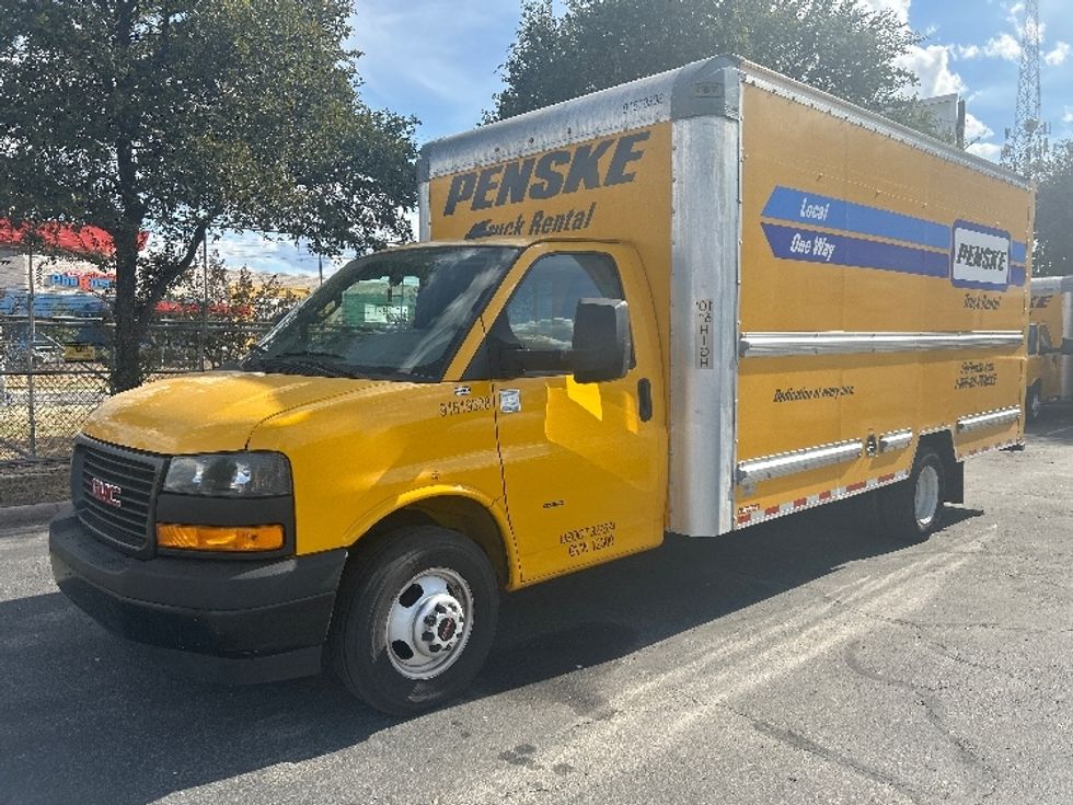 Light Duty Box Truck-Light and Medium Duty Trucks-GMC-2021-Savana G33903-San Antonio-TX-110,635\n\t\tmiles-$ 23,500 - Image 3