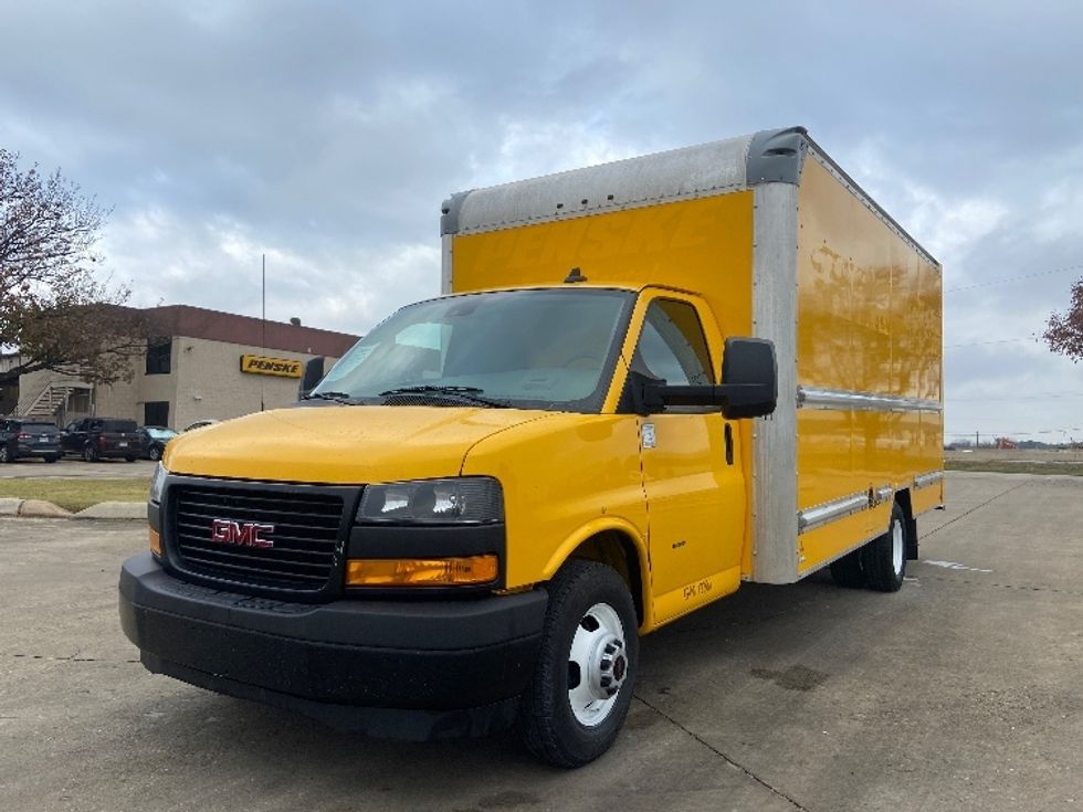 Light Duty Box Truck-Light and Medium Duty Trucks-GMC-2021-Savana G33903-San Antonio-TX-111,719\n\t\tmiles-$ 25,000 - Image 3