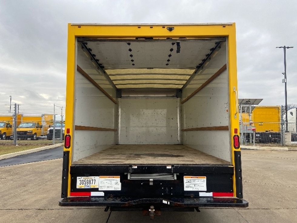 Light Duty Box Truck-Light and Medium Duty Trucks-GMC-2021-Savana G33903-San Antonio-TX-111,719\n\t\tmiles-$ 25,000 - Image 8