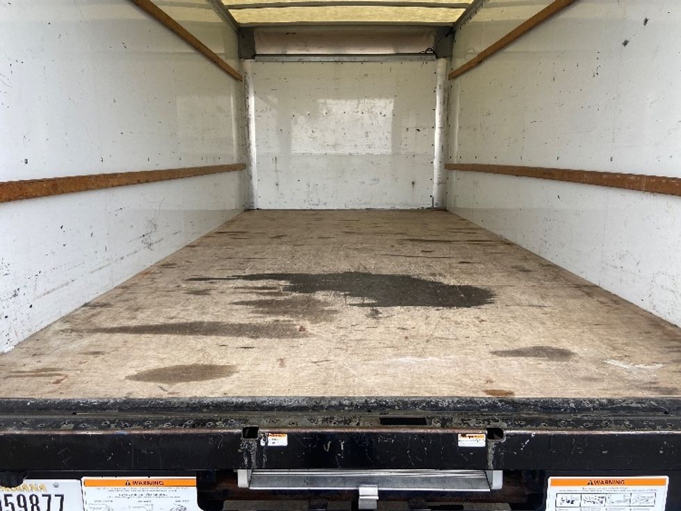 Light Duty Box Truck-Light and Medium Duty Trucks-GMC-2021-Savana G33903-San Antonio-TX-111,719\n\t\tmiles-$ 25,000 - Image 9