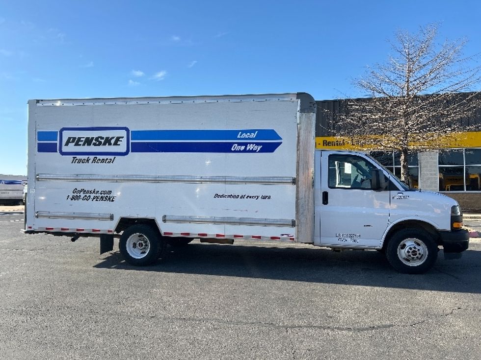 Light Duty Box Truck-Light and Medium Duty Trucks-GMC-2021-Savana G33903-San Antonio-TX-114,510\n\t\tmiles-$ 27,750 - Image 12