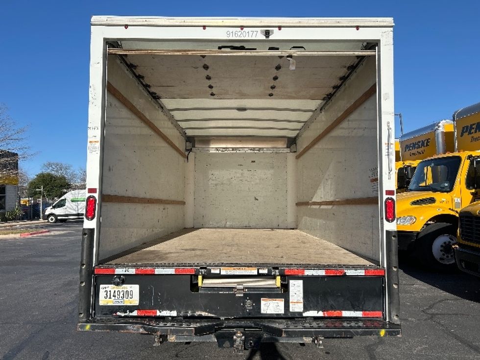 Light Duty Box Truck-Light and Medium Duty Trucks-GMC-2021-Savana G33903-San Antonio-TX-114,510\n\t\tmiles-$ 27,750 - Image 7