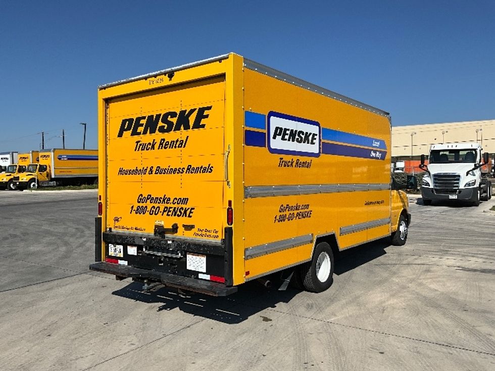 Light Duty Box Truck-Light and Medium Duty Trucks-GMC-2021-Savana G33903-San Antonio-TX-118,845\n\t\tmiles-$ 22,250 - Image 12