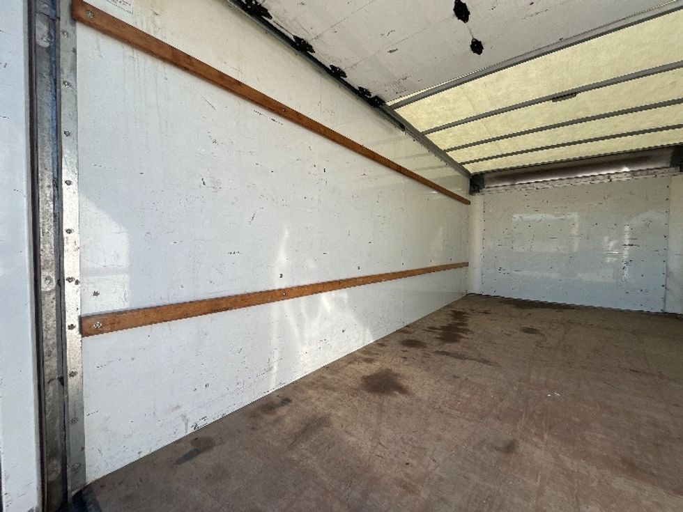 Light Duty Box Truck-Light and Medium Duty Trucks-GMC-2021-Savana G33903-San Antonio-TX-122,302\n\t\tmiles-$ 26,750 - Image 10