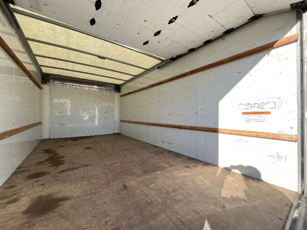 Light Duty Box Truck-Light and Medium Duty Trucks-GMC-2021-Savana G33903-San Antonio-TX-122,302\n\t\tmiles-$ 26,750 - Image 11