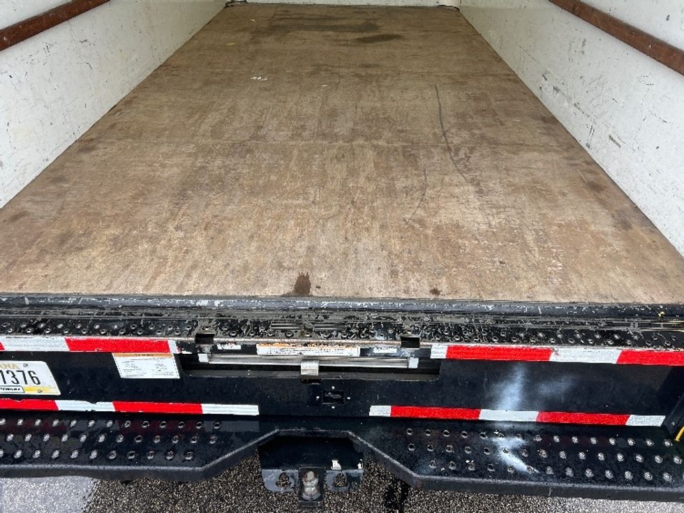 Light Duty Box Truck-Light and Medium Duty Trucks-GMC-2021-Savana G33903-San Antonio-TX-61,395\n\t\tmiles-$ 30,750 - Image 10