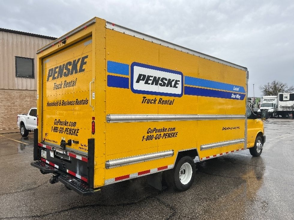 Light Duty Box Truck-Light and Medium Duty Trucks-GMC-2021-Savana G33903-San Antonio-TX-61,395\n\t\tmiles-$ 30,750 - Image 13