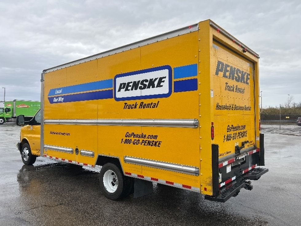 Light Duty Box Truck-Light and Medium Duty Trucks-GMC-2021-Savana G33903-San Antonio-TX-61,395\n\t\tmiles-$ 30,750 - Image 6