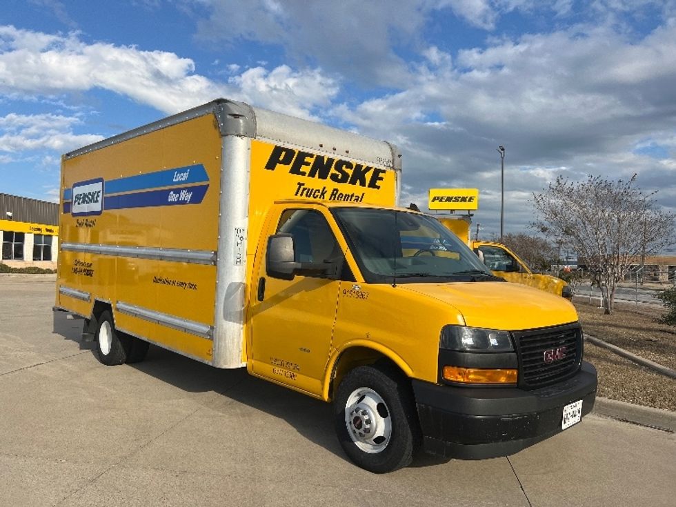 Light Duty Box Truck-Light and Medium Duty Trucks-GMC-2021-Savana G33903-San Antonio-TX-84,178\n\t\tmiles-$ 29,750 - Image 1