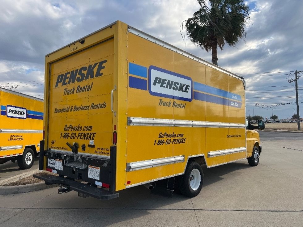 Light Duty Box Truck-Light and Medium Duty Trucks-GMC-2021-Savana G33903-San Antonio-TX-84,178\n\t\tmiles-$ 29,750 - Image 13