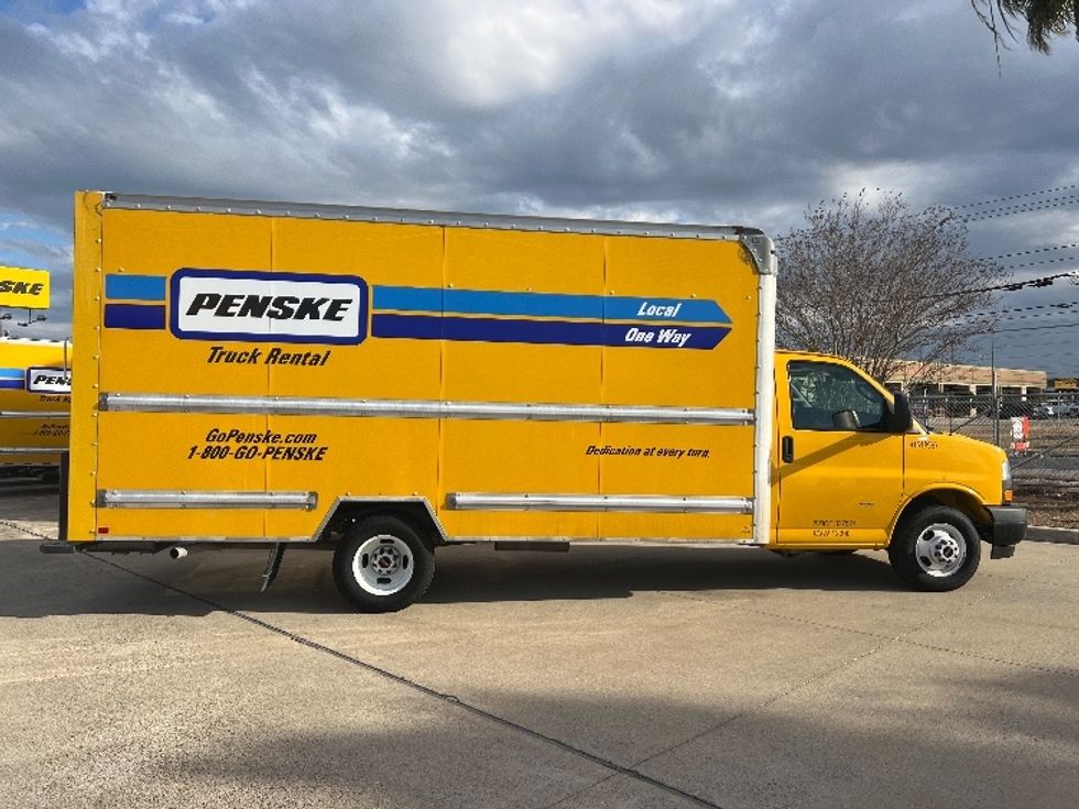 Light Duty Box Truck-Light and Medium Duty Trucks-GMC-2021-Savana G33903-San Antonio-TX-84,178\n\t\tmiles-$ 29,750 - Image 15