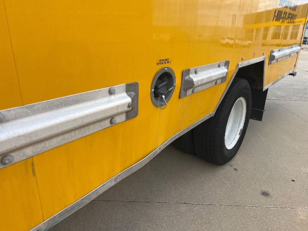 Light Duty Box Truck-Light and Medium Duty Trucks-GMC-2021-Savana G33903-San Antonio-TX-84,178\n\t\tmiles-$ 29,750 - Image 25