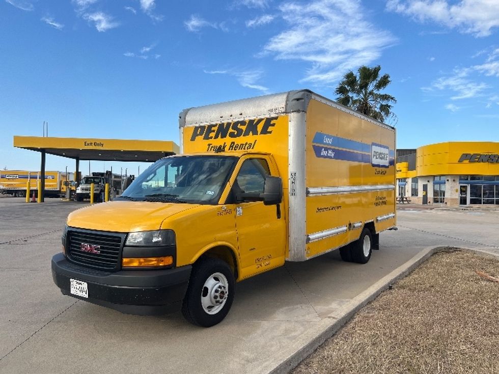 Light Duty Box Truck-Light and Medium Duty Trucks-GMC-2021-Savana G33903-San Antonio-TX-84,178\n\t\tmiles-$ 29,750 - Image 3