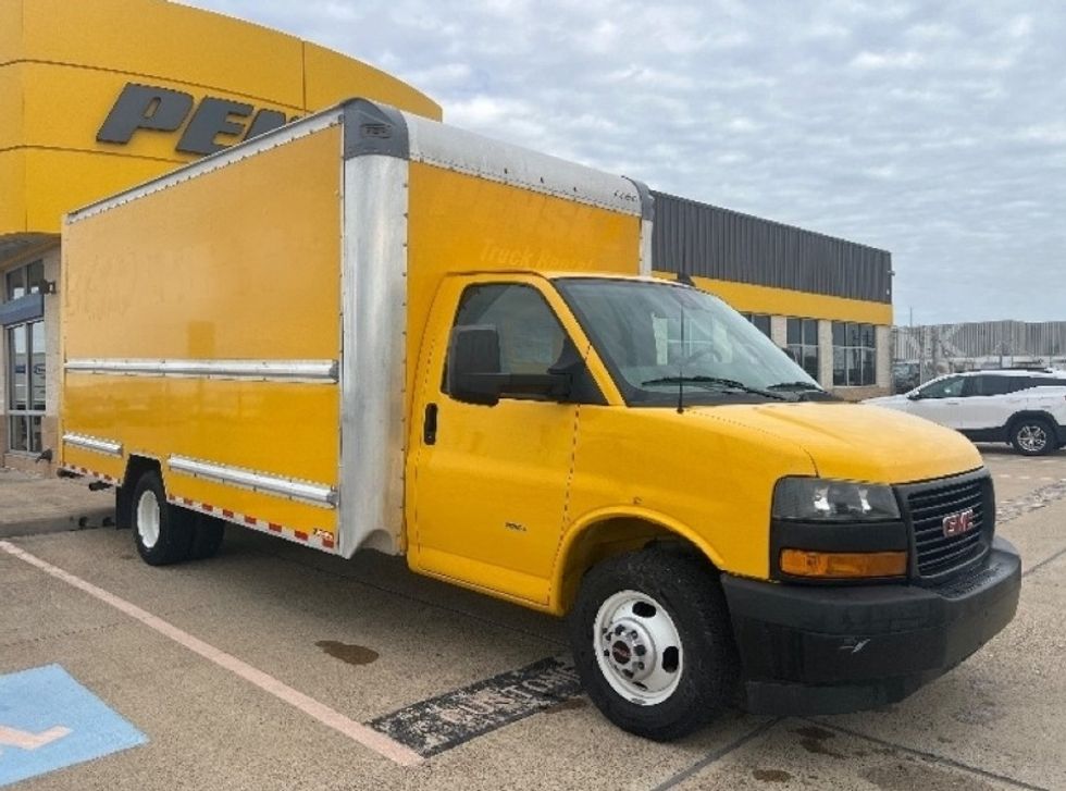 Light Duty Box Truck-Light and Medium Duty Trucks-GMC-2021-Savana G33903-San Antonio-TX-90,835\n\t\tmiles-$ 27,500 - Image 1