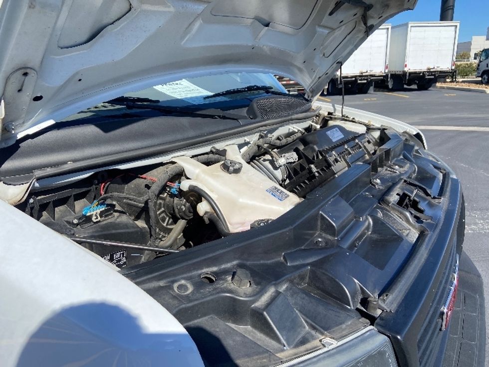 Light Duty Box Truck-Light and Medium Duty Trucks-GMC-2021-Savana G33903-San Antonio-TX-96,943\n\t\tmiles-$ 29,750 - Image 23