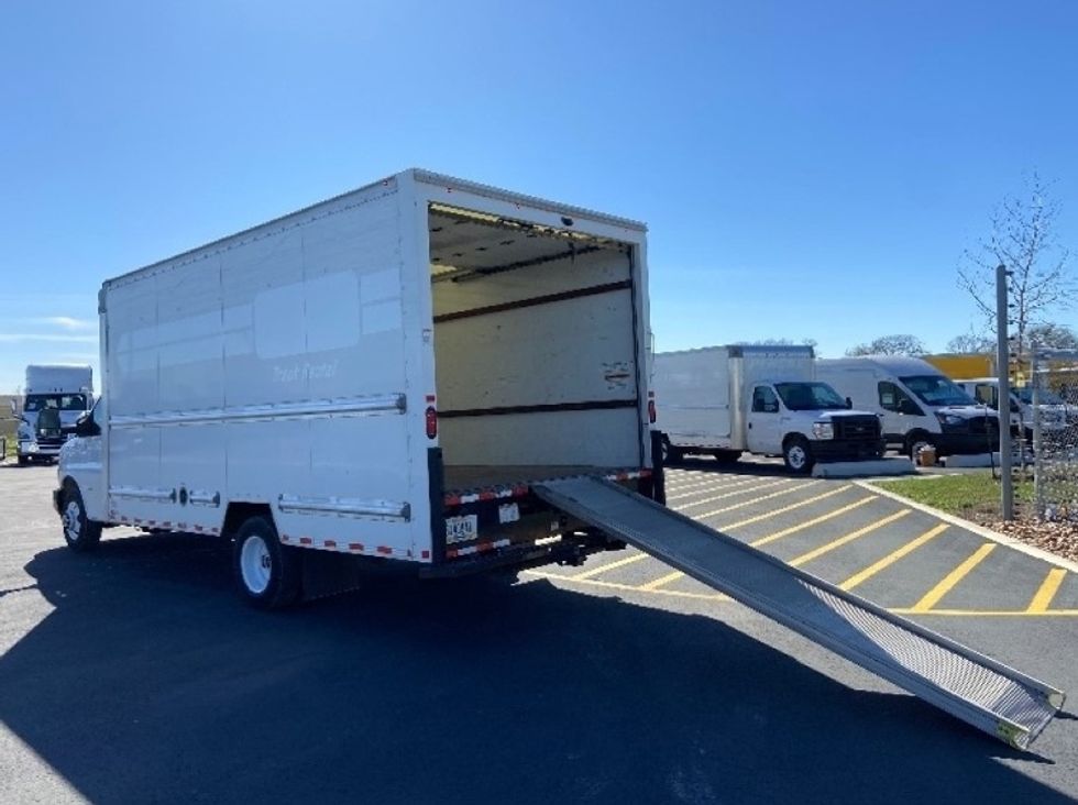 Light Duty Box Truck-Light and Medium Duty Trucks-GMC-2021-Savana G33903-San Antonio-TX-96,943\n\t\tmiles-$ 29,750 - Image 9