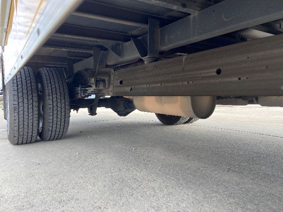 Light Duty Box Truck-Light and Medium Duty Trucks-GMC-2021-Savana G33903-San Antonio-TX-98,069\n\t\tmiles-$ 26,750 - Image 14