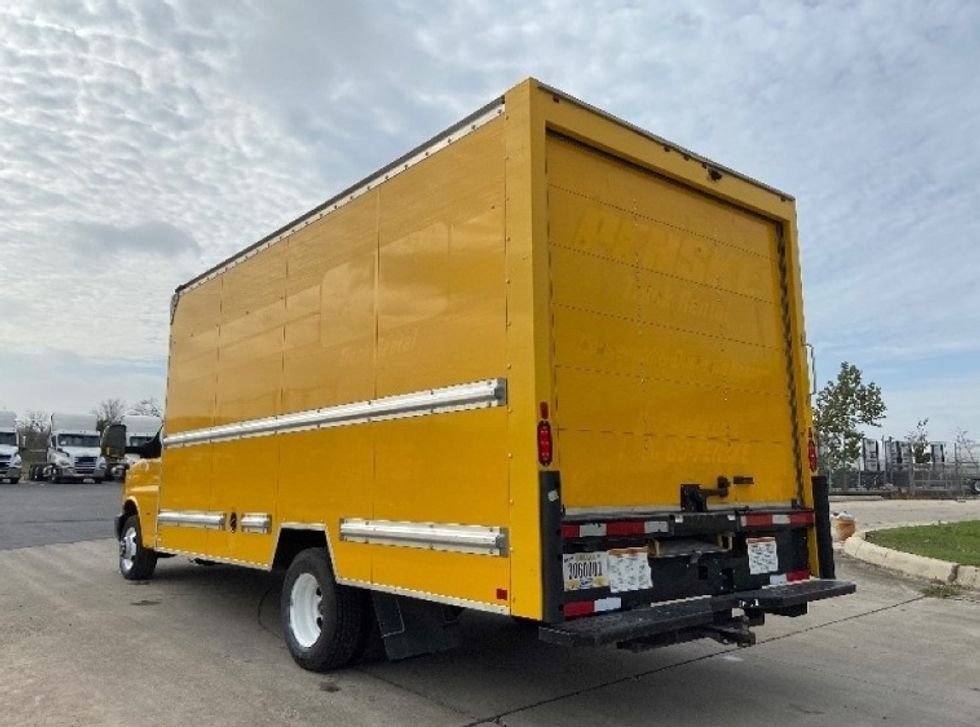 Light Duty Box Truck-Light and Medium Duty Trucks-GMC-2021-Savana G33903-San Antonio-TX-98,069\n\t\tmiles-$ 26,750 - Image 6