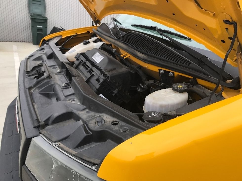 Light Duty Box Truck-Light and Medium Duty Trucks-GMC-2021-Savana G33903-San Diego-CA-81,682\n\t\tmiles-$ 30,250 - Image 23